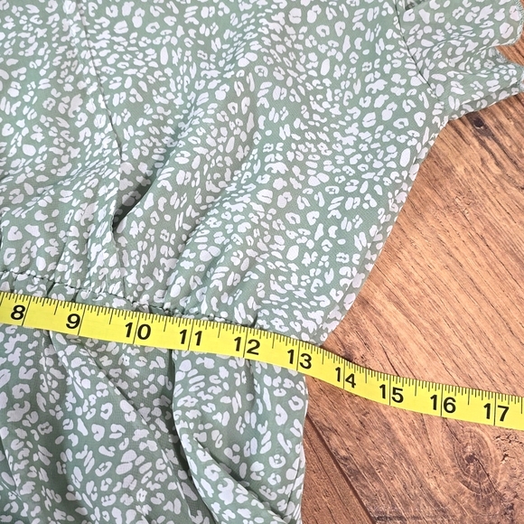 ANGASHION Green Ruched Tiered Maxi Sundress NWOT - Picture 6 of 8